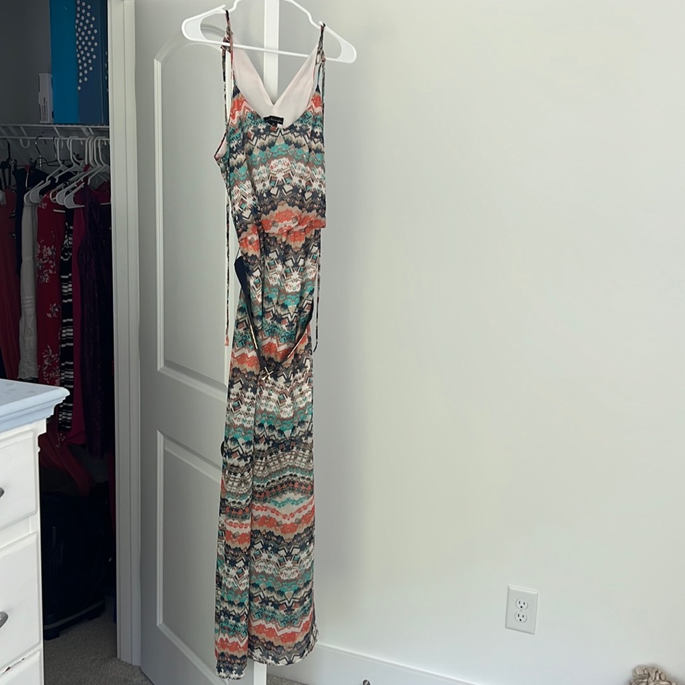 Summer v neck belted dress